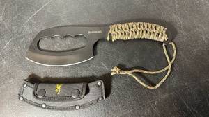 lot 1001 image: Browning Ulu Hatchet with sheath