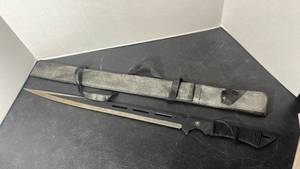 lot 1002 image: Dark Enforcer sword with sheath