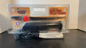 lot 1023 image: American Angler 12 volt dc electric filet knife