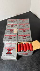 lot 1045 image: Winchester Super X 12 ga ammunition 10 full boxes