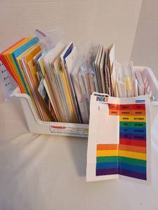 lot 1221 image: Greeting cards and envelopes.