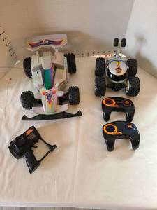 lot 1249 image: Remote control cars