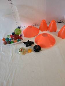 lot 1277 image: Yo yos, Batman figure, rubber balls