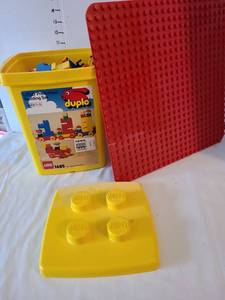 lot 1286 image: Duplo set