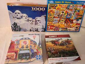 lot 1365 image: Jigsaw puzzles, 1000 piece each