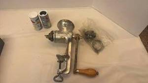 lot 1434 image: Universal No. 2 food choppermeat grinder and more