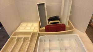 lot 1439 image: Drawer organizers