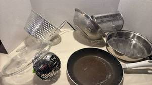 lot 1441 image: Non-Stick Frying Pan with Steamer Basket and more