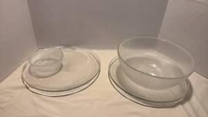 lot 1447 image: Clear Glass Ribbed Snack Set with Plates and Bowls
