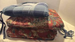 lot 1458 image: Seat cushions