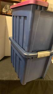 lot 1642 image: 2 Sterilite heavy duty storage bins
