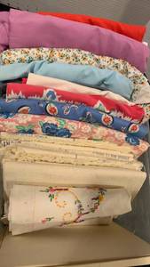 lot 1653 image: Misc linen and fabrics