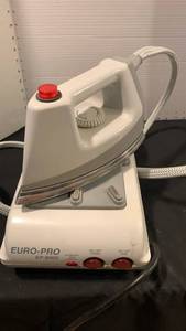 lot 1667 image: Euro-Pro EP 8000 Steam Iron