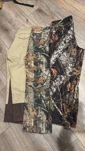 lot 1718 image: Hunting Pants L 38