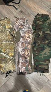 lot 1719 image: Hunting Pants 2X 3X