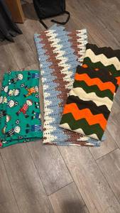 lot 1731 image: Two Throws and Blanket