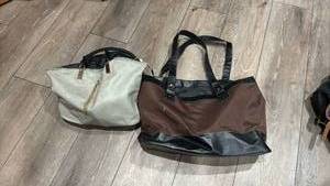 lot 1744 image: Purse and Large Bag