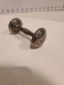 lot 1810 image: Vintage silver plated, baby rattle.