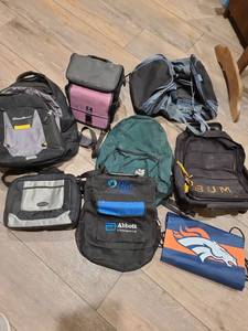 lot 1816 image: Backpacks and bags