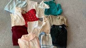 lot 2002 image: Ladies shirts mostly size Large