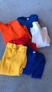 lot 2003 image: Sweatshirts L-XL