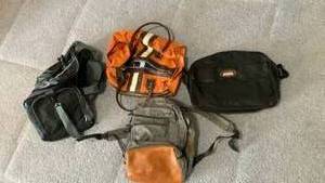 lot 2020 image: Assorted travel bags