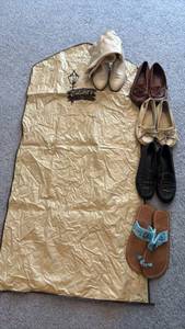 lot 2172 image: Garment Bag with Shoes 7-7 12