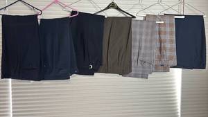 lot 2183 image: Mens Dress Slacks Sizes vary from 32-36 to 30 32