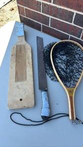 lot 3028 image: Fish Cleaner, Machete and Trout Net
