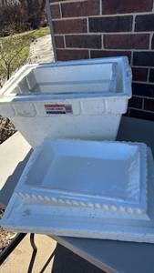 lot 3037 image: Insulated Foam Coolers