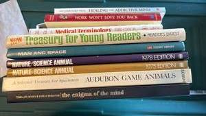 lot 3136 image: Nature Science Book Collection - Academic Reference Set