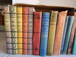 lot 3205 image: Books, including Complete Book of Outdoor Lore.