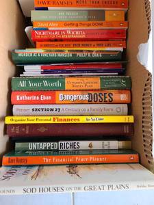 lot 3223 image: Books, including The Financial Peace Planner.