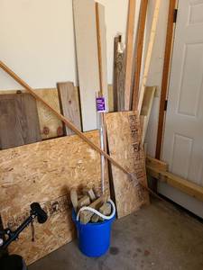 lot 3610 image: Assorted wood, corner guards, flag holder on 2x4, rope handle bucket