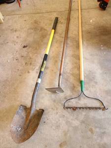 lot 3616 image: Bow rake, hoe, shovel.