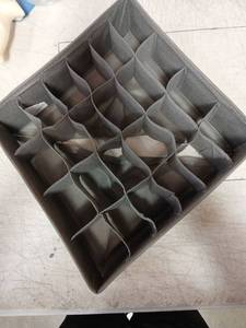 lot 44741 image: Gray Drawer Organizer Insert - 24 Compartments - Retail $8