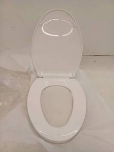lot 26106 image: Elongated Toilet Seat, White
