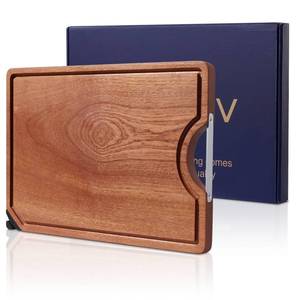 lot 3497 image: GFBEBDV Kitchen Ebony Cutting Board - with Built-in Knife Sharpener, Reversible for Double Sided Use, Juice Chute, Stainless Steel Handle, Non-Slip Feet,Wooden chopping board, Cooking Gift (Gift Box) - Retail $36
