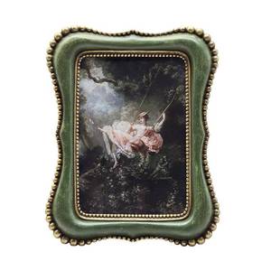 lot 3613 image: YULINK 4x6 Vintage Picture Frame, Antique Green Ornate Photo Frame, for Tabletop and Wall Display, Decorative Retro Home Decor, Old Fashioned Photo Gallery Art - Retail $20