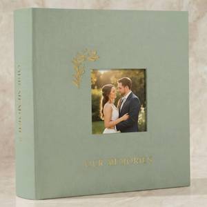 lot 3732 image: Beautiful Linen Wedding Photo Album For 4x6 Pictures - Safely Holds Up To 200 Photos of Unique Wedding Memories - Perfect Large Photo Book To Store All Pictures of Treasured Family or Baby Moments - Retail $10