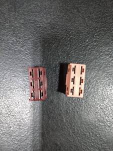 lot 4619 image: Epizon 30 and 40amp Fuses