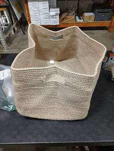lot 4690 image: Large Woven Storage Basket