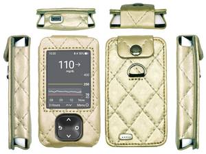 lot 5298 image: SNK Plaid Fitted Leather Case WScreen Protector & Lanyard for Dexcom G7  G6 Receiver (Gold) - Retail $15