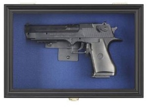 lot 5780 image: Single Handgun Display Case Wall Mount with Lock - Retail $35