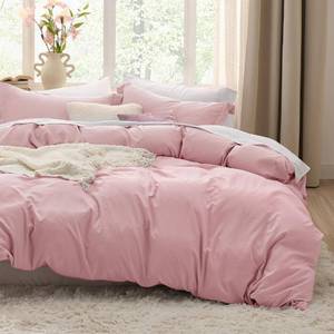 lot 6363 image: Bedsure Pink Duvet Cover Full Size - 3 Pieces Prewashed Extra Soft Cotton-Like Polyester Bedding Set, Includes 1 Duvet Cover 80x90 Inches with Zipper Closure & 2 Pillow Shams, Comforter Not Included - Retail $25