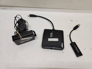 lot 45 image: Plugable USB 3.0 Dual Display Adapter Kit