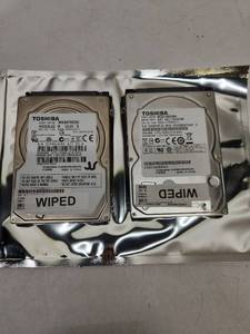 lot 74 image: Toshiba 2.5-inch SATA Hard Drives - MK6475GSX & MQ01ABD064