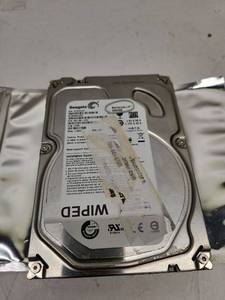 lot 83 image: Seagate Barracuda LP 2000GB Hard Drive