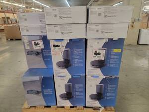 lot 56898 image: Ecovacs Vacuum and Mopping Robots 10 ct & Vacuum and Mopping Robots w Auto Empty Stations N8 11ct - 21 total