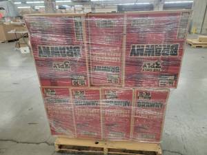 lot 56900 image: 216 Brawny Family Paper Towel Rolls (18 boxes of 12)